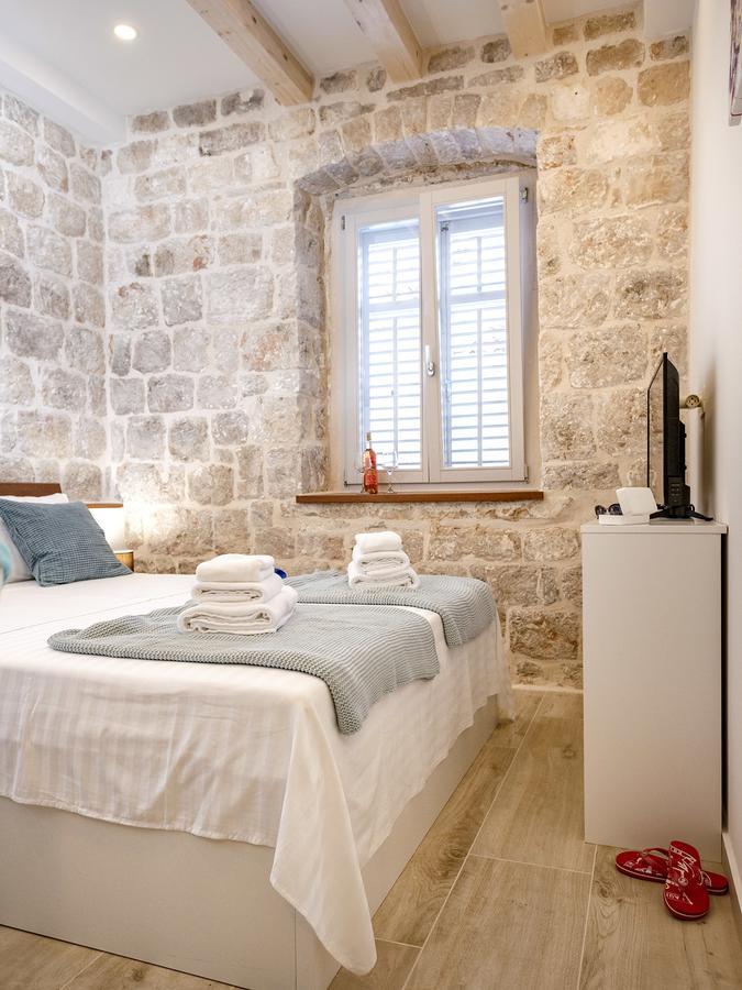 Апартаменты Successus Old Town House Хвар Экстерьер фото